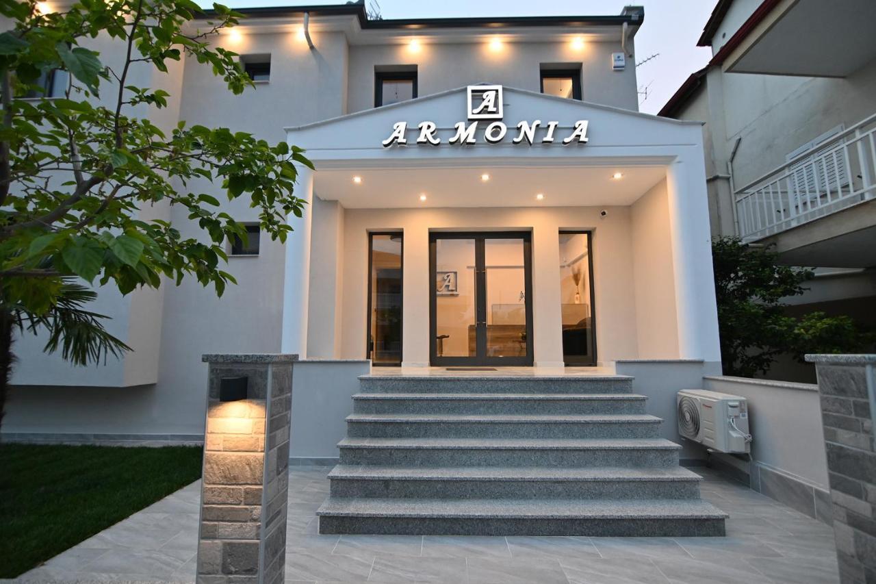 Armonia Luxury Suites Nea Vrasna Ngoại thất bức ảnh