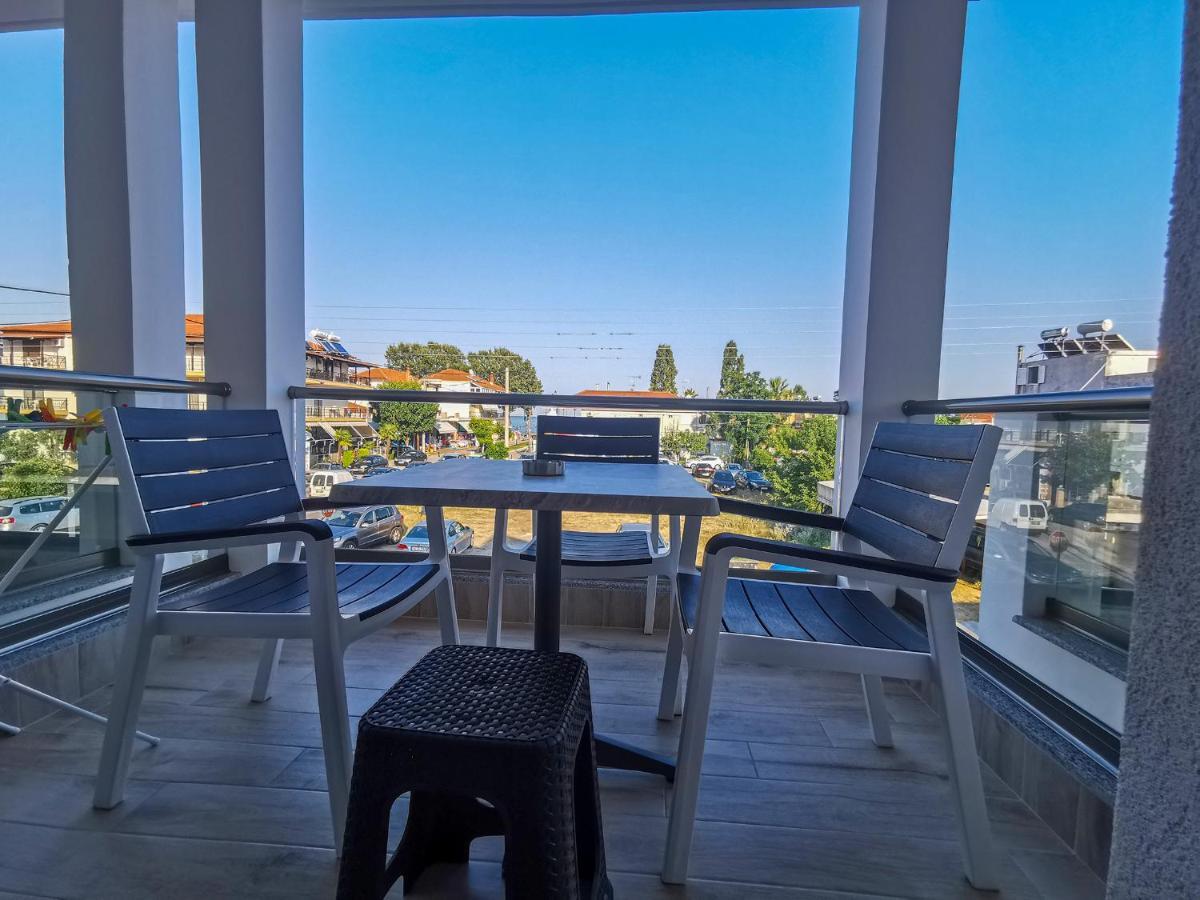 Armonia Luxury Suites Nea Vrasna Ngoại thất bức ảnh